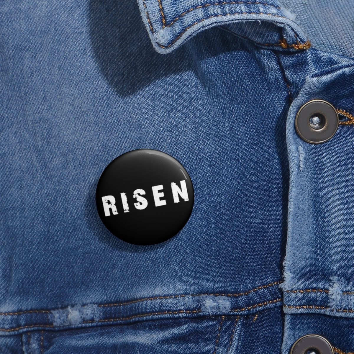 Risen – Logo Pin Buttons
